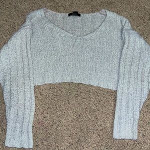 White knit type crop top sweater